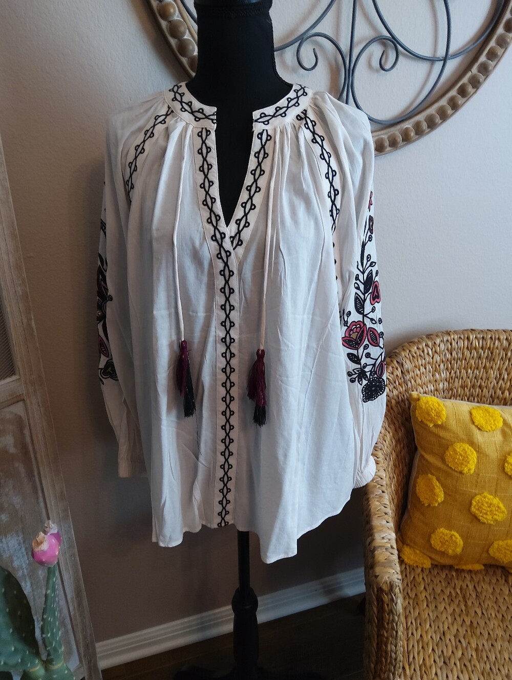 Philosophy White Embroidered Peasant Tunic with Burgundy Tassels